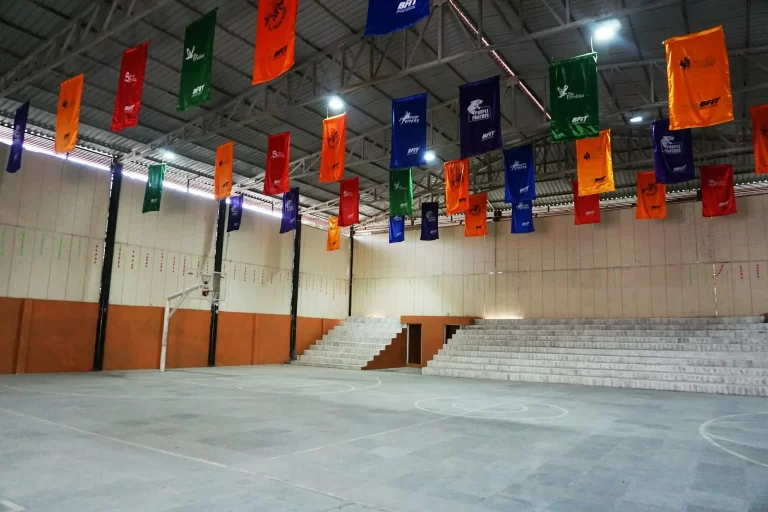 DSC06511i scaled.jpg 768x512 1